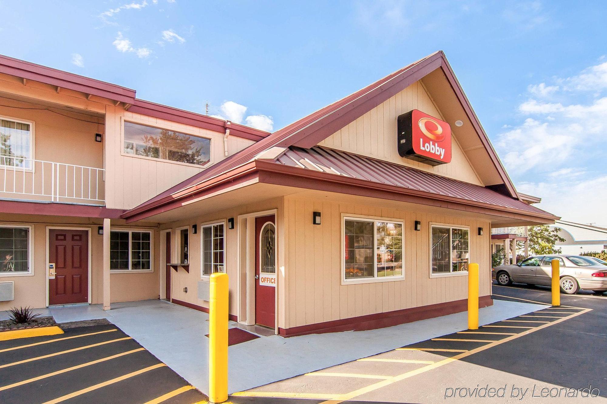 Econo Lodge Eugene Exterior photo